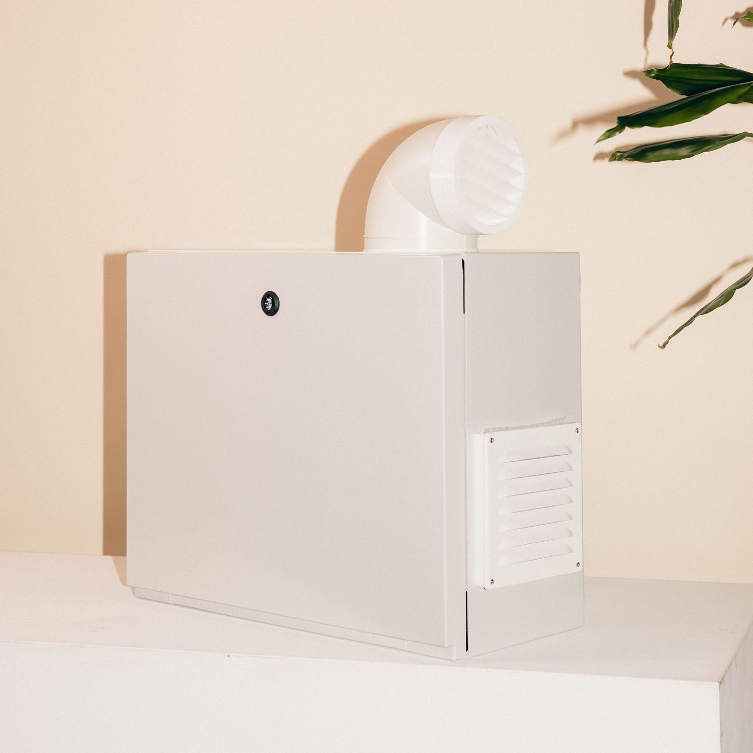Scent diffuser blending into interior design