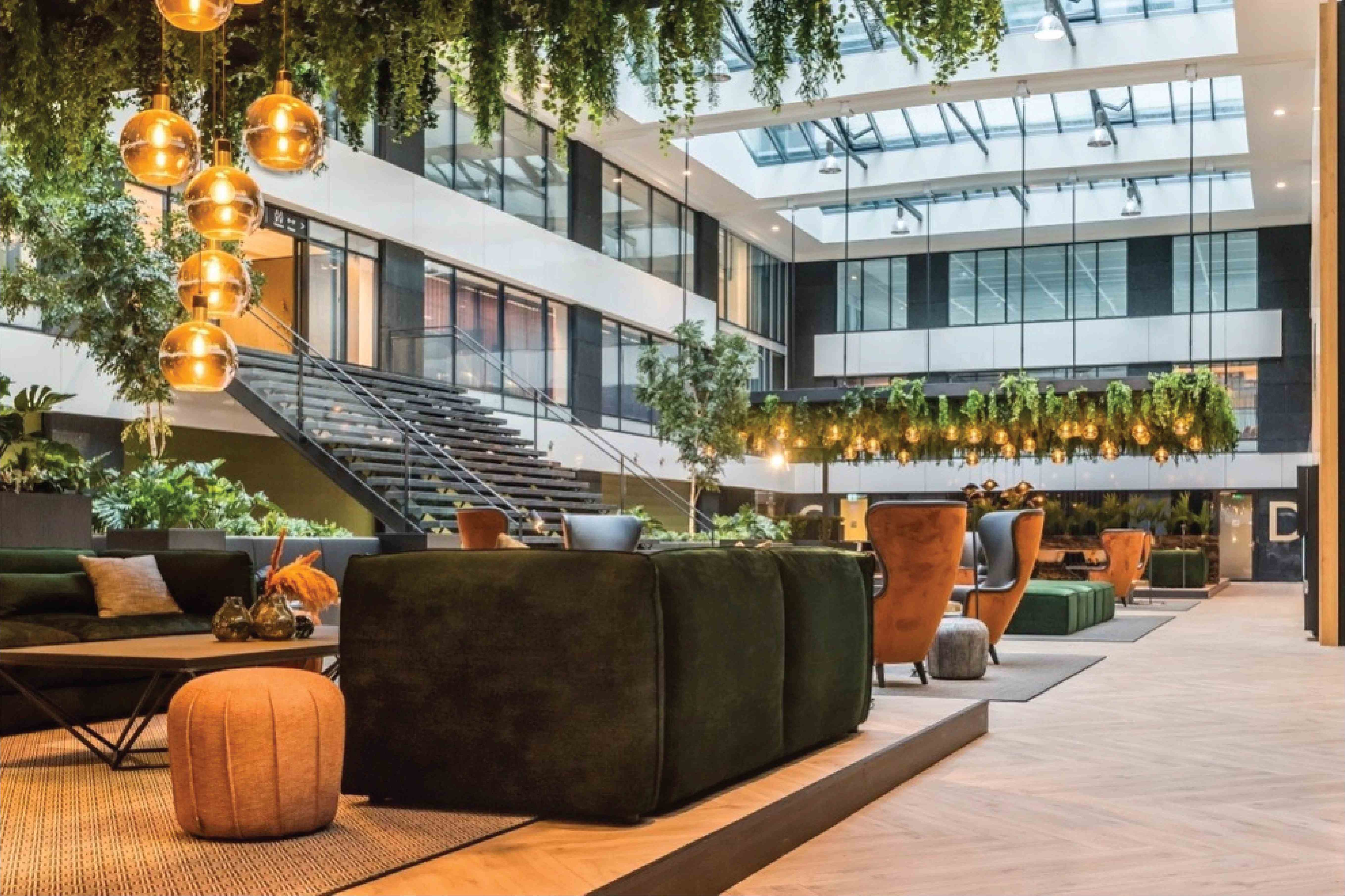 De lobbykantoren met een geurbeleving van Sense Company voor een gastvrije en productieve sfeer